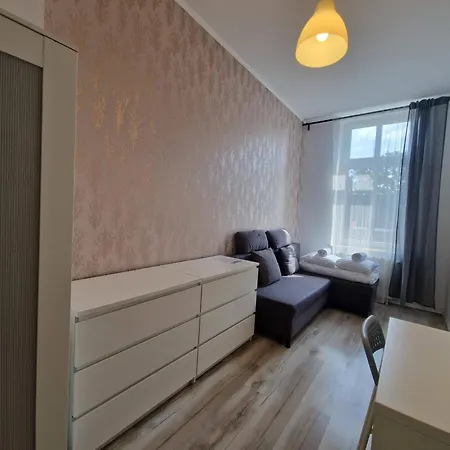 Staszica 6 By Zen4guest - Old Town Walk - 6 Bedrooms شقة *